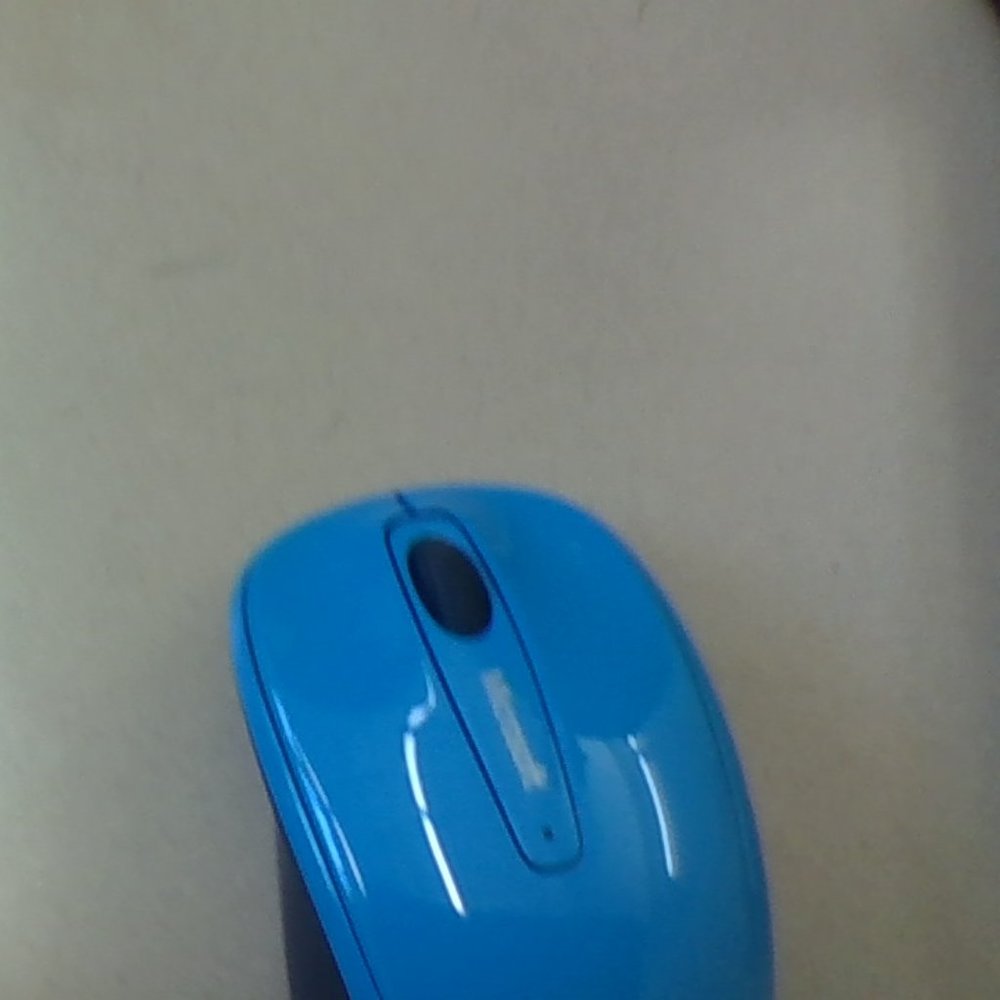 blue gaming mouse
